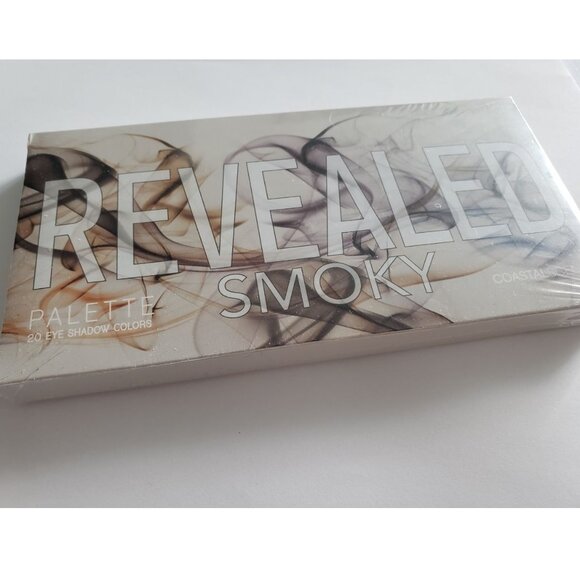 BNIB- Coastal Scents Revealed Smoky Eyeshadow Palette - Picture 5 of 5